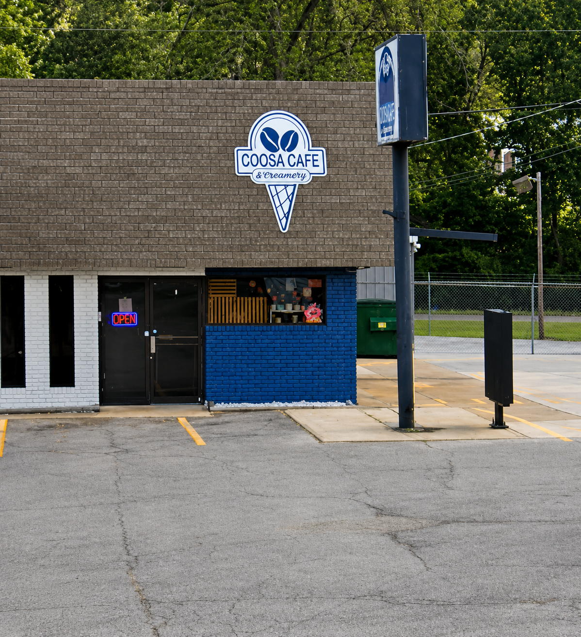 Coosa Cafe and Creamery storefront